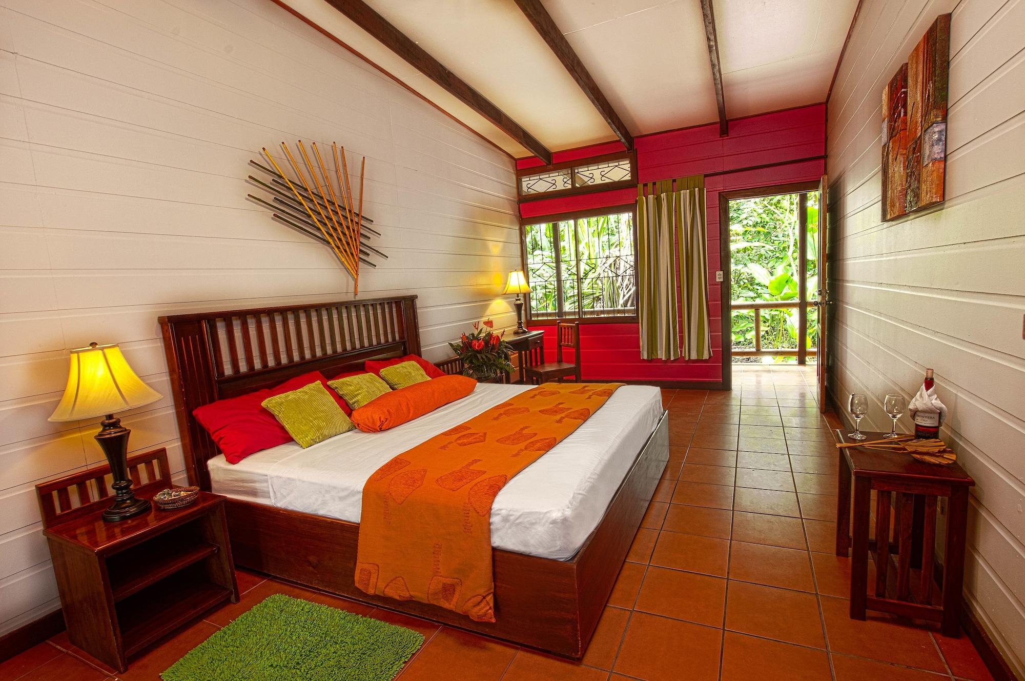 Pachira Lodge ตอร์ตูเกโร ภายนอก รูปภาพ