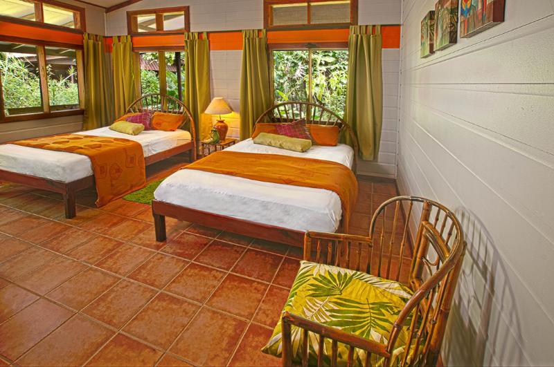Pachira Lodge ตอร์ตูเกโร ภายนอก รูปภาพ